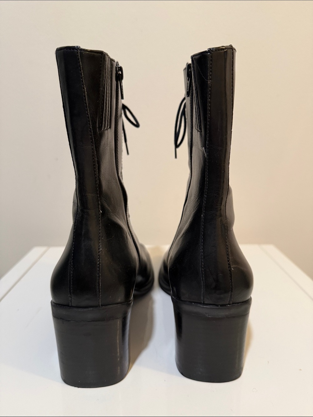 Danelle Women's Black Lace-Up Mid-Calf Block Heel Boots Size 7.5 - Picture 4 of 9